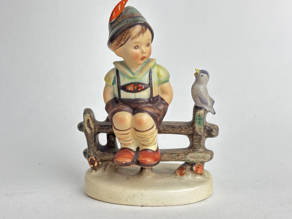 Vintage Goebel Hummel Porcelain Wayside Harmony: Vintage Goebel Hummel Porcelain Wayside Harmony, 4in