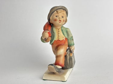 Vintage Goebel Hummel Porcelain Merry Wanderer