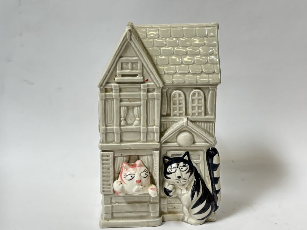 Takahashi "Tom Cat" Porcelain Coin Bank (1 of 4)
