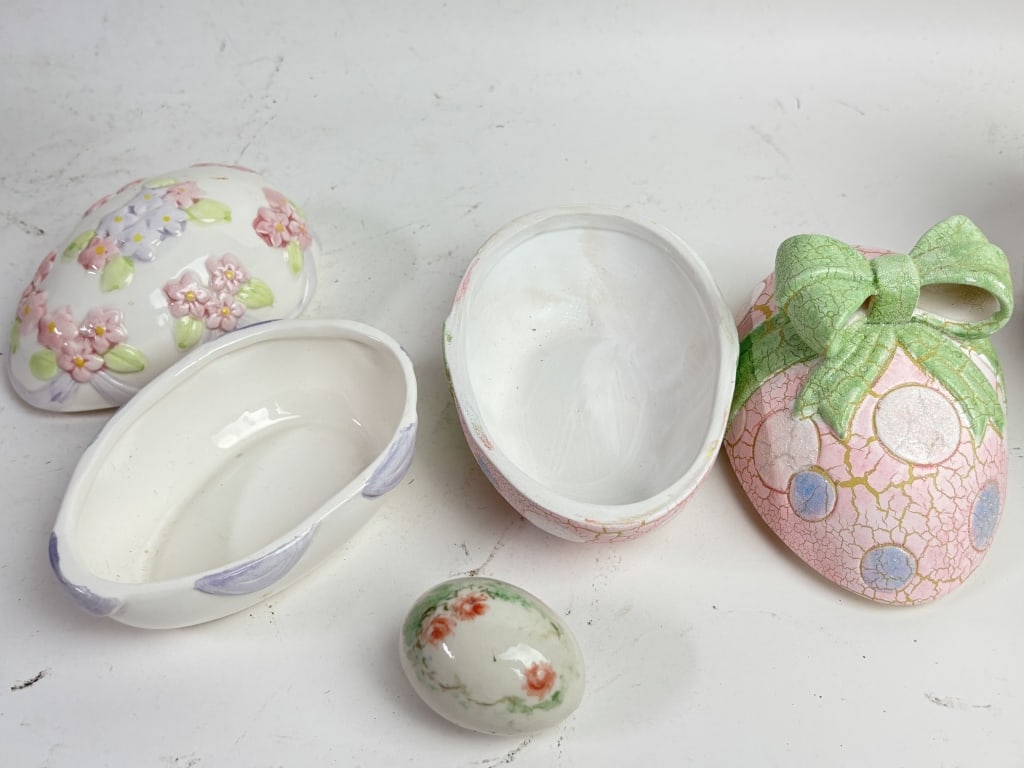 (3) Porcelain Easter Egg Wares - 2