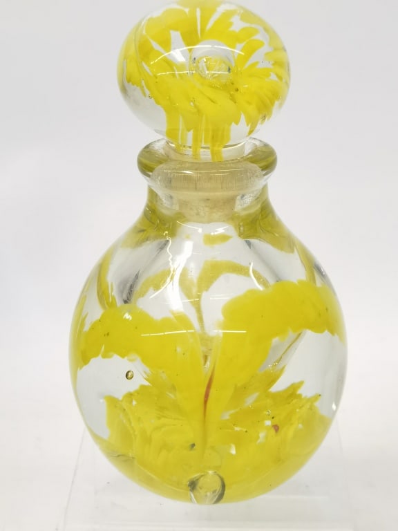 Vintage Yellow Floral Clear Glass Perfume Bottle: Vintage Yellow Floral Clear Glass Perfume Bottle, 5.5in