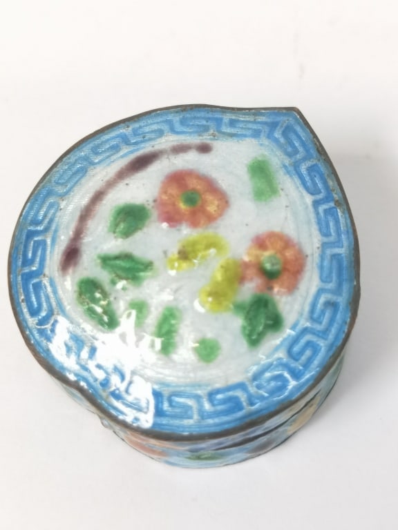Chinese Enamel over Metal Jewelry Box (1 of 4)