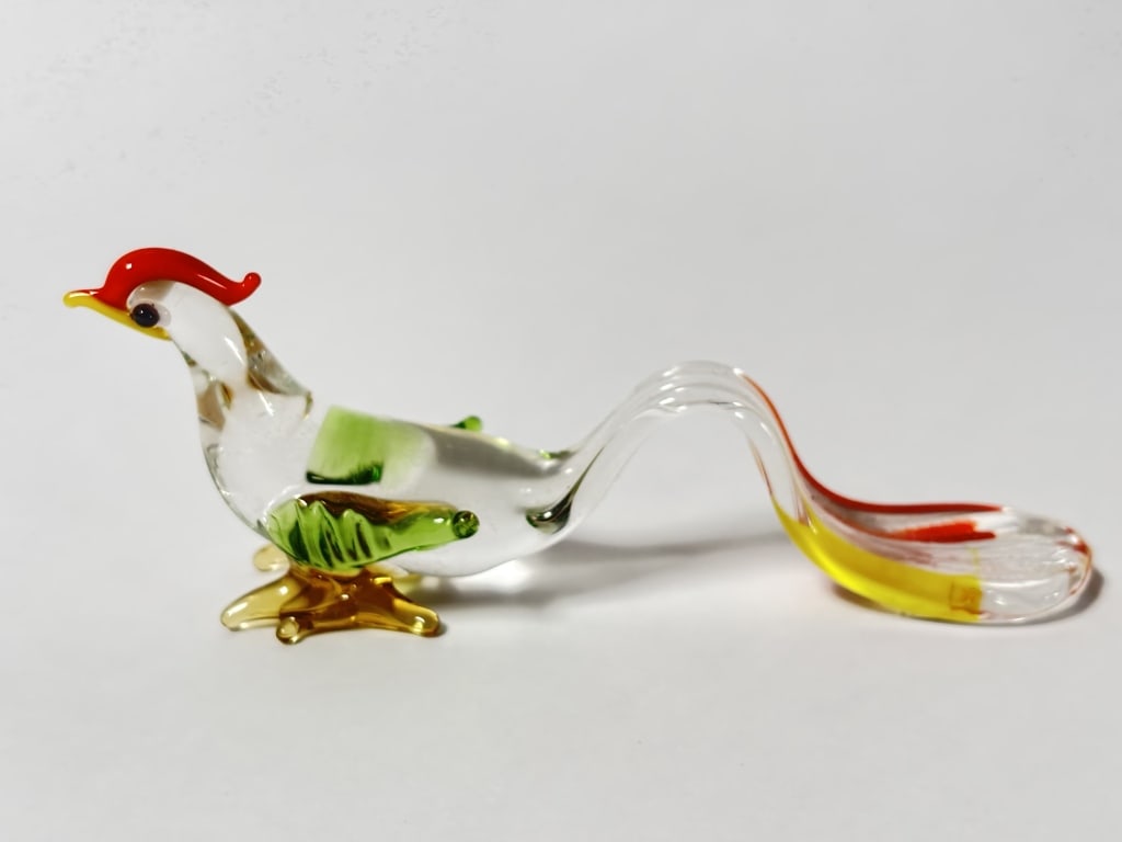 Vintage Murano Italy Art Glass Bird: Vintage Murano Italy Art Glass Bird, 4.5in by 1.75in