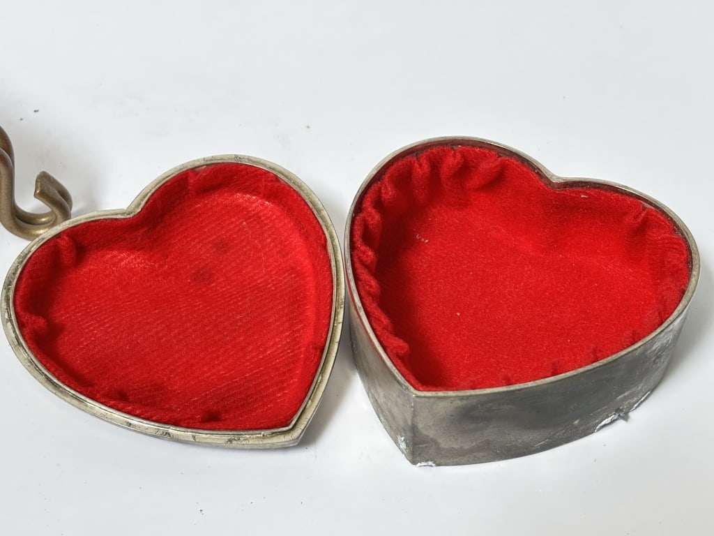 (2) Metal Objects - 5