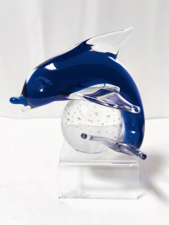 Vintage Blue Art Glass Dolphin (1 of 4)