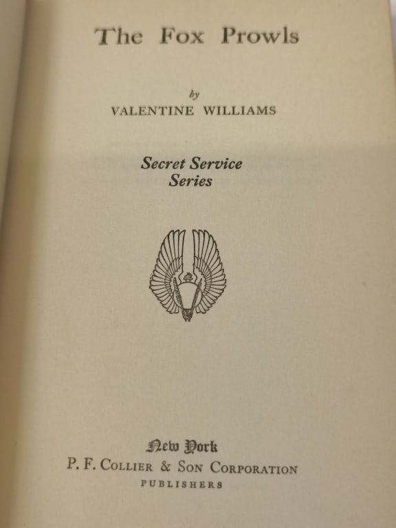 1939 The Fox Prowls - 3