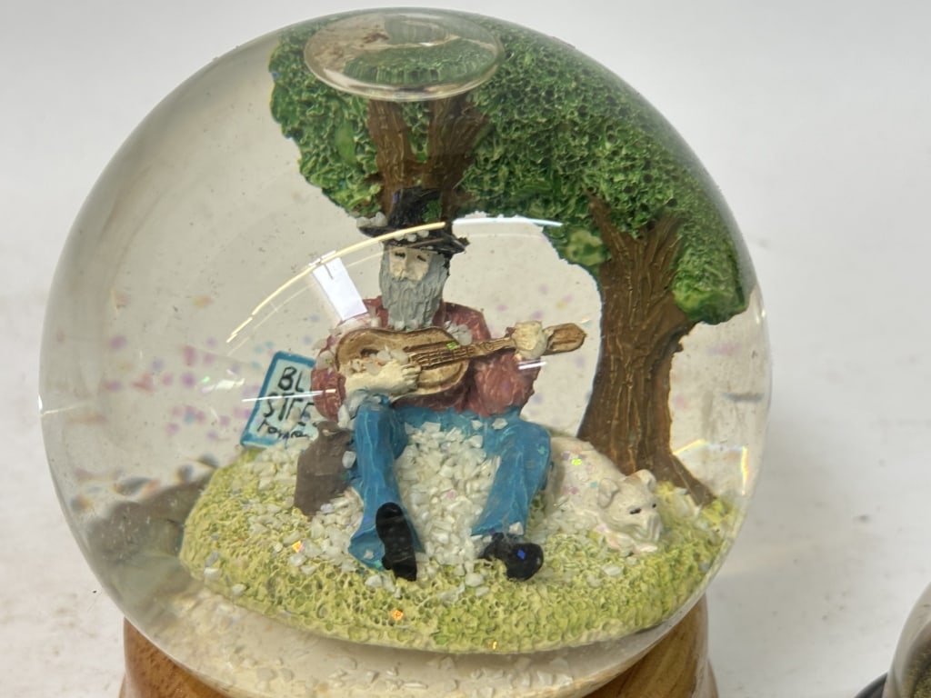 (2) Vintage Snow Globes - 2