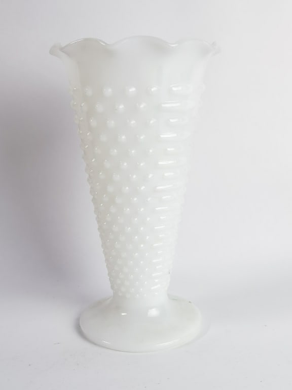 Vintage Anchor Hocking Hobnail Milk Glass Vase: Vintage Anchor Hocking Hobnail Milk Glass Vase, 9.5in