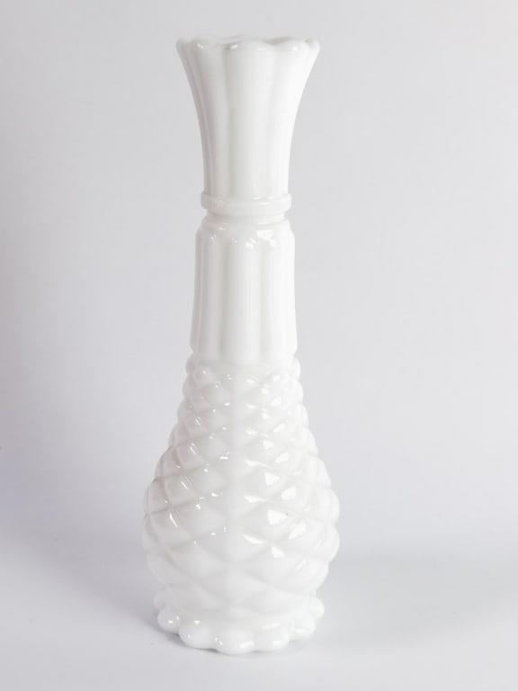 Vintage Anchor Hocking Pineapple Milk Glass Vase: Vintage Anchor Hocking Pineapple Milk Glass Vase, 9in