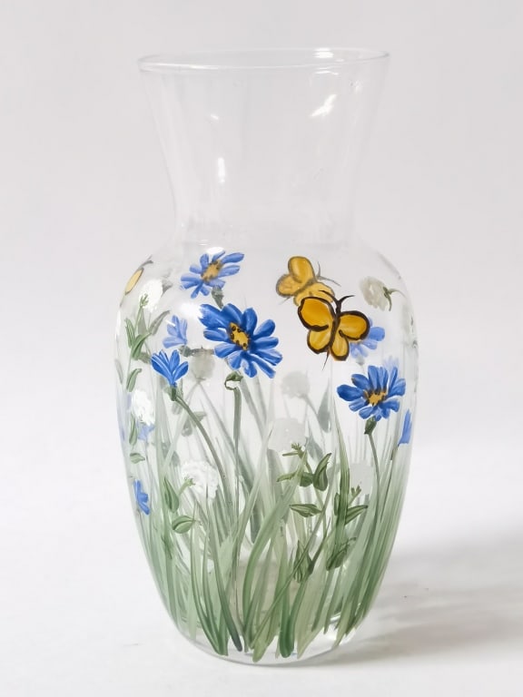 Vintage Fenton Glass Hand Painted Vase (1 of 3)