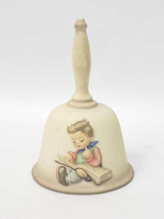 1980 Goebel Hummel Porcelain Dinner Bell (1 of 4)