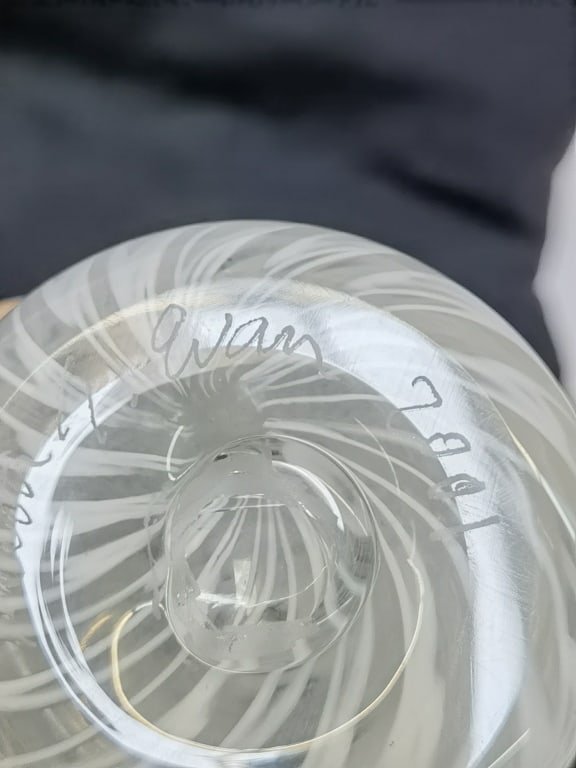 2001 Signed White Pulled Pattern Glass Vase - 6