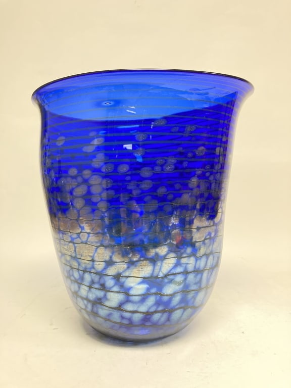 1993 Signed Cobalt Blue Iridescent Splatter Swirl: 1993 Signed Cobalt Blue Iridescent Splatter Swirl Glass Vase, 11in by 10 1/8in