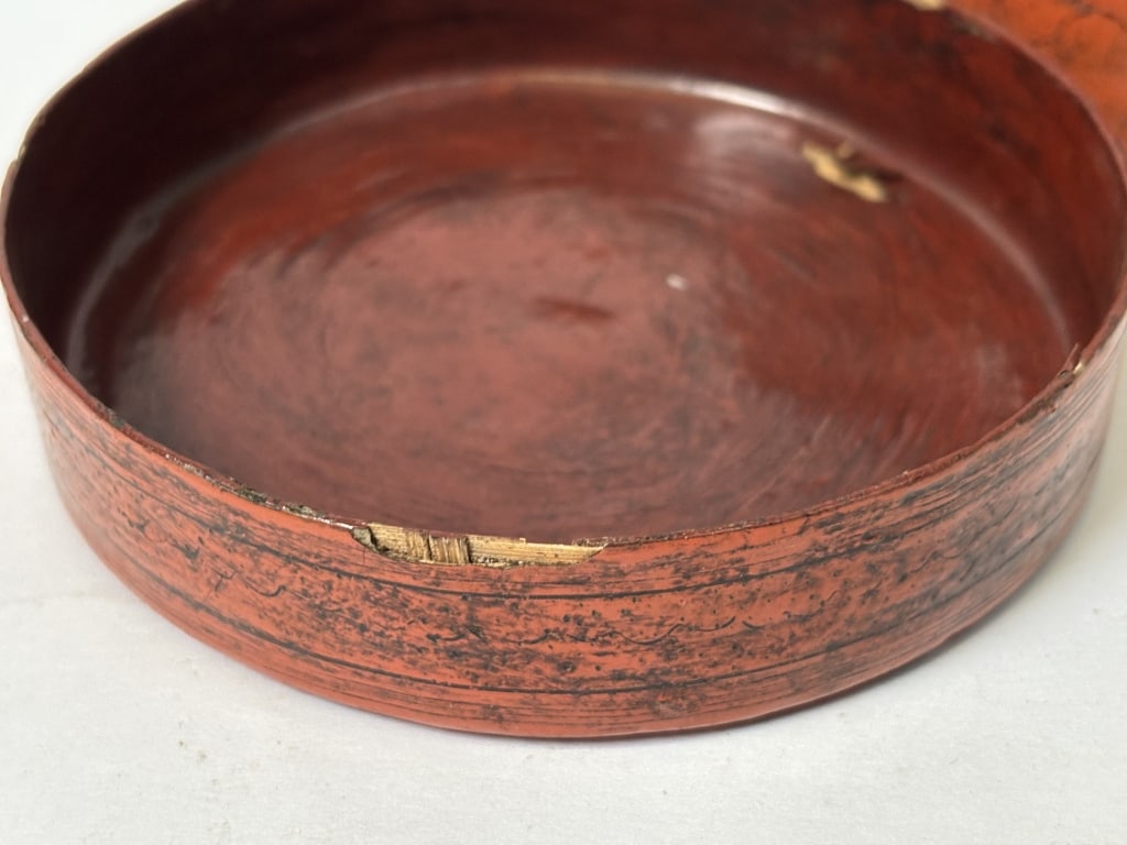 Antique Burmese Red Lacquer Round Box - 3