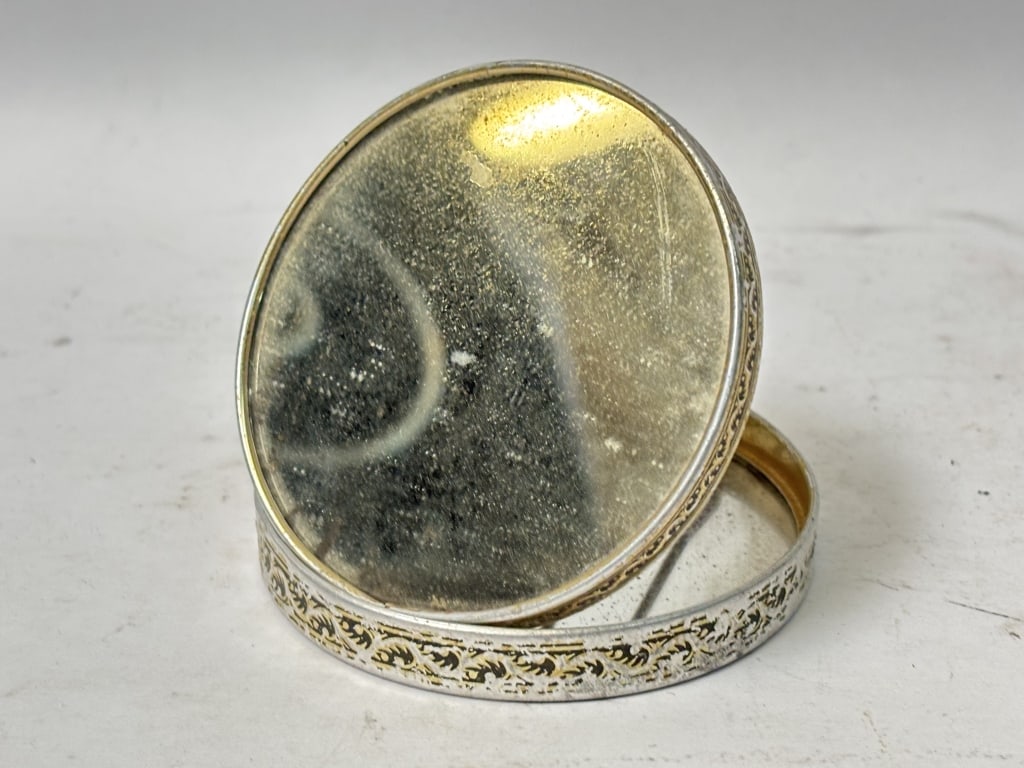 Vintage Compact Mirror - 3