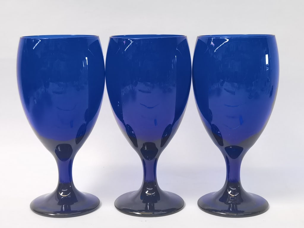 (3) Libbey Premiere Cobalt Blue Iced Tea Goblets (1 of 3)