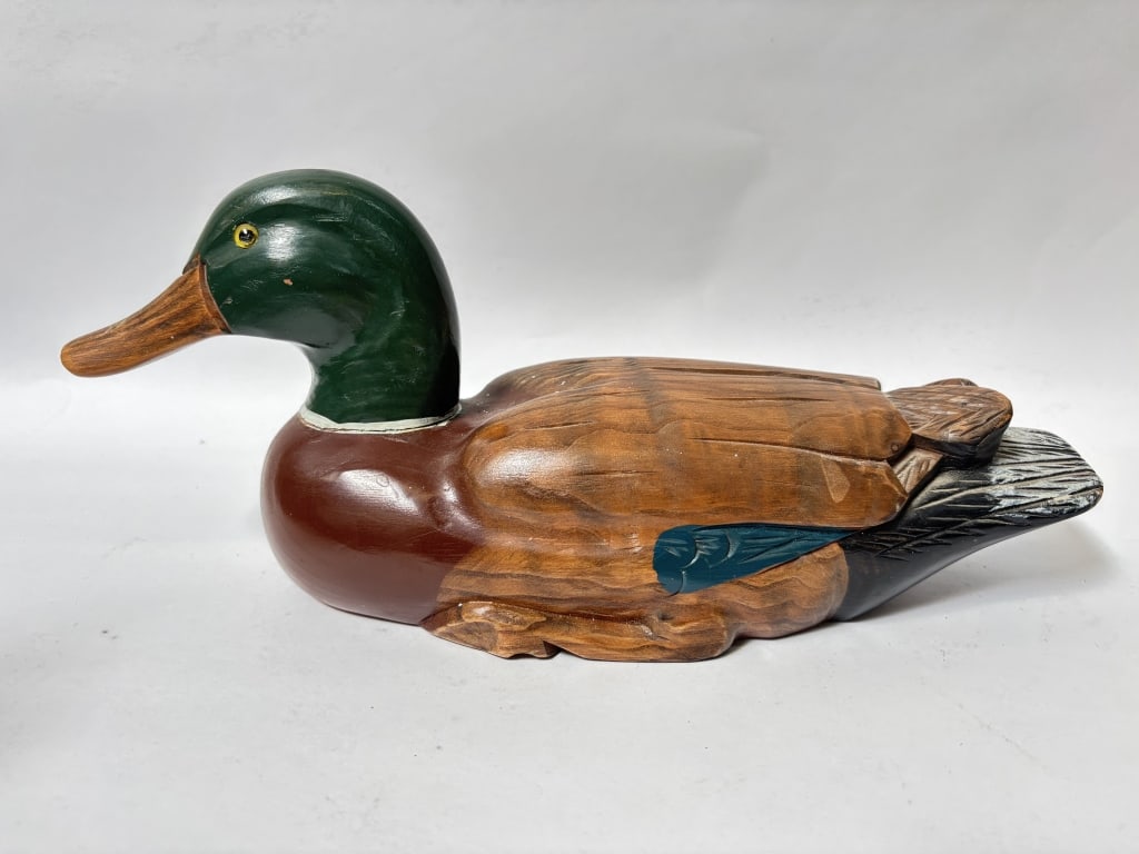 Vintage Hand Painted Wood Carved Duck Decoy (1 of 5)
