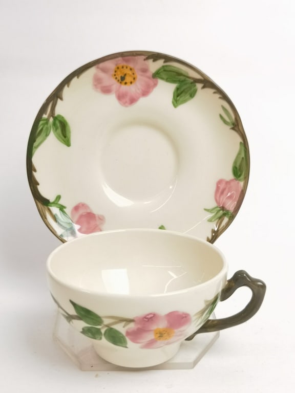 Vintage Franciscan Desert Rose Cup Set: Vintage Franciscan Desert Rose Cup Set, 5.75in