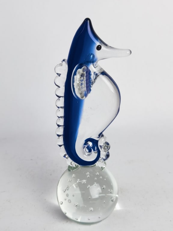 Vintage Blue Art Glass Seahorse Paperweight: Vintage Blue Art Glass Seahorse Paperweight, 7in