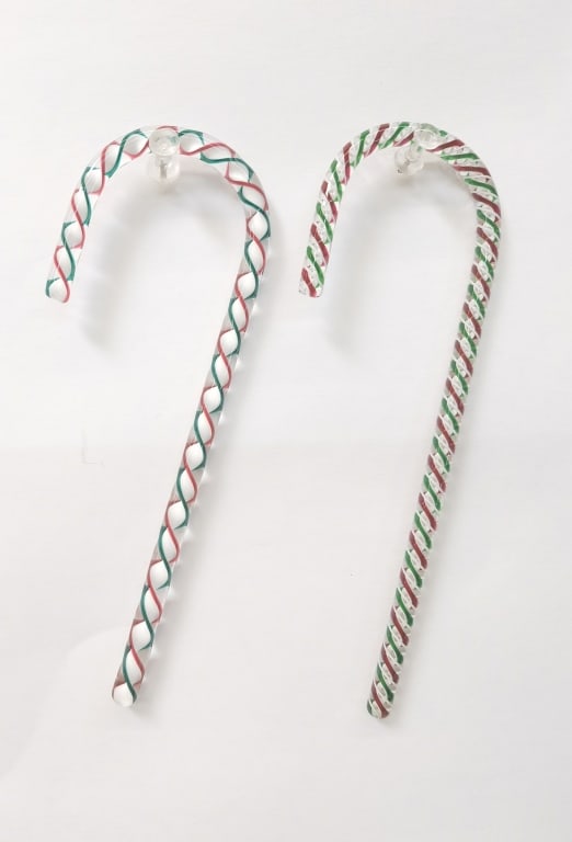 (2) Vintage Murano Italy Art Glass Candy Cane Orns: (2) Vintage Murano Italy Art Glass Candy Cane Ornaments, 6in