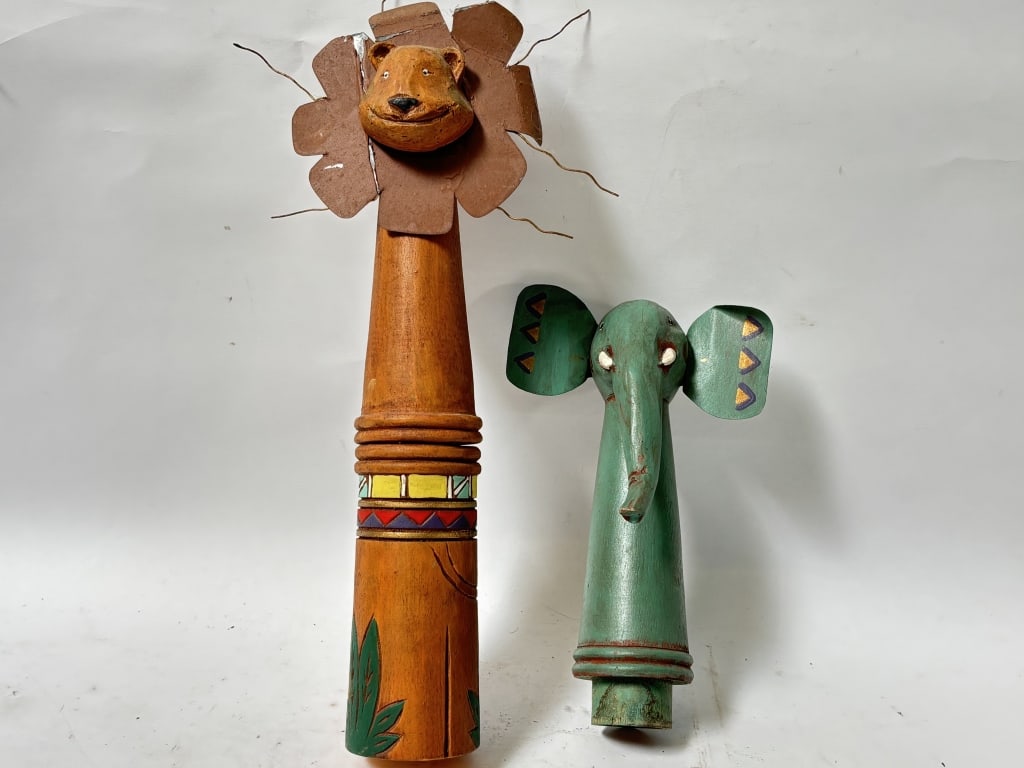 (2) Vintage Hand Carved Lion and Elephant: (2) Vintage Hand Carved Lion and Elephant, 12.5in