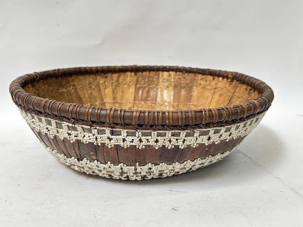Vintage Indonesia Beaded Basket: Vintage Indonesia Beaded Basket, 11.75in by 3.5in