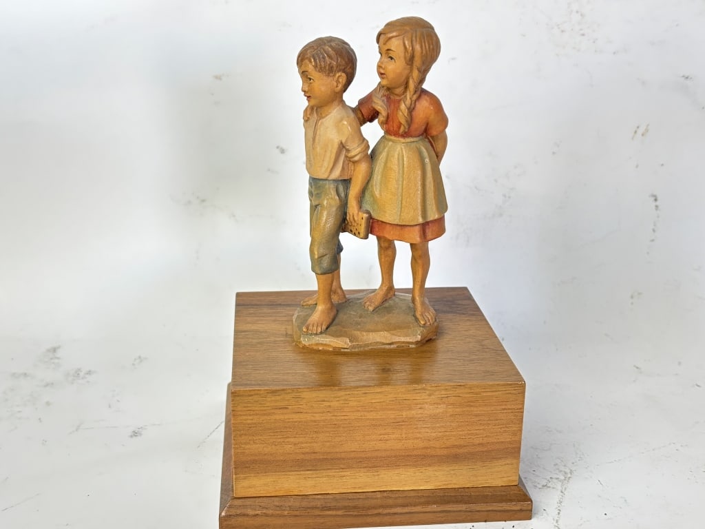 Vintage Anri Thorens Movement "The Moon River" Woo: Vintage Anri Thorens Movement "The Moon River" Wood Music Box, 7.5in by 4.75in