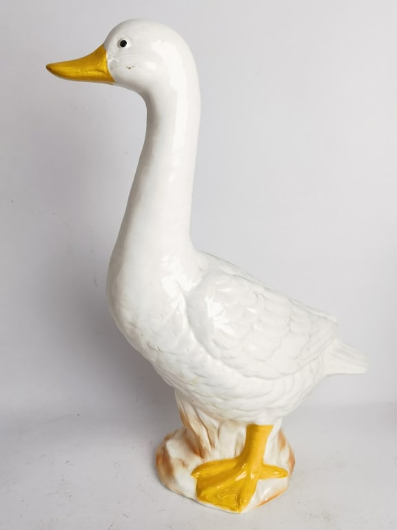 Vintage Porcelain Duck: Vintage Porcelain Duck, 13.5in