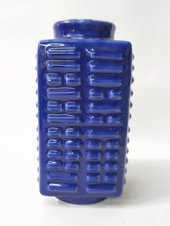 Chinese Cobalt Blue Glaze Trigram Cong Vase, Tongz (1 of 4)