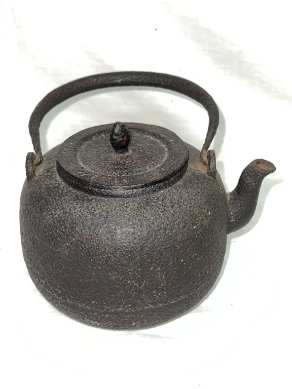 19th C. Japanese Metal Water Pot: 19th C. Japanese Metal Water Pot, 9in by 6.5in