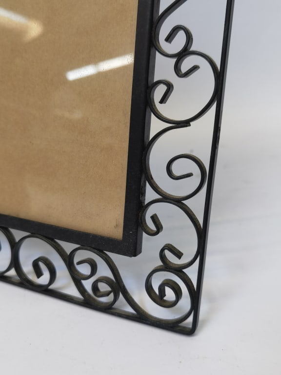 Metal Photo Frame - 2