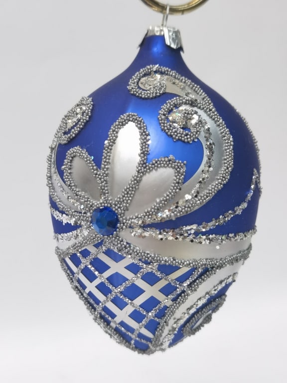 Blue Decorated Ornament: Blue Decorated Ornament, 5in