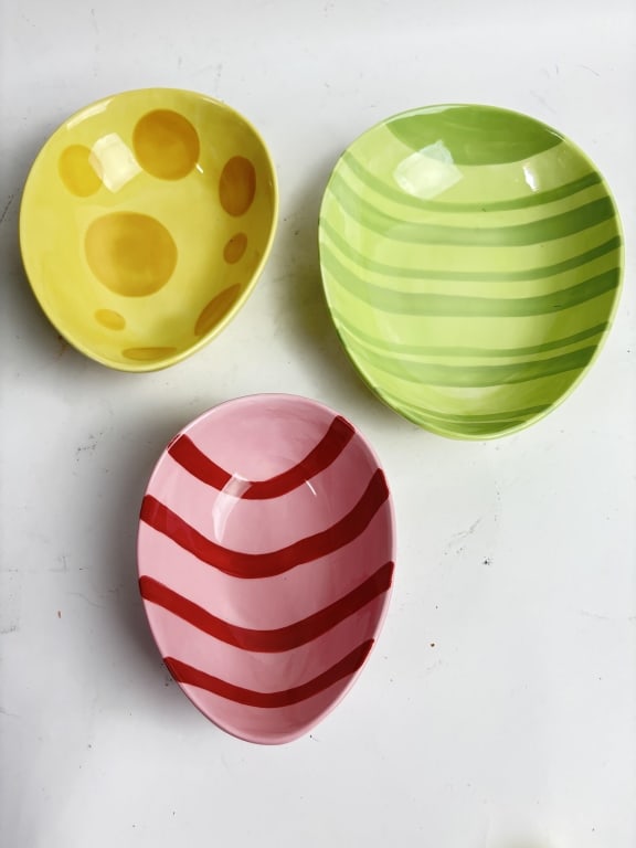 (3) Tag Porcelain Easter Egg Dishes: (3) Tag Porcelain Easter Egg Dishes, 8in by 2in