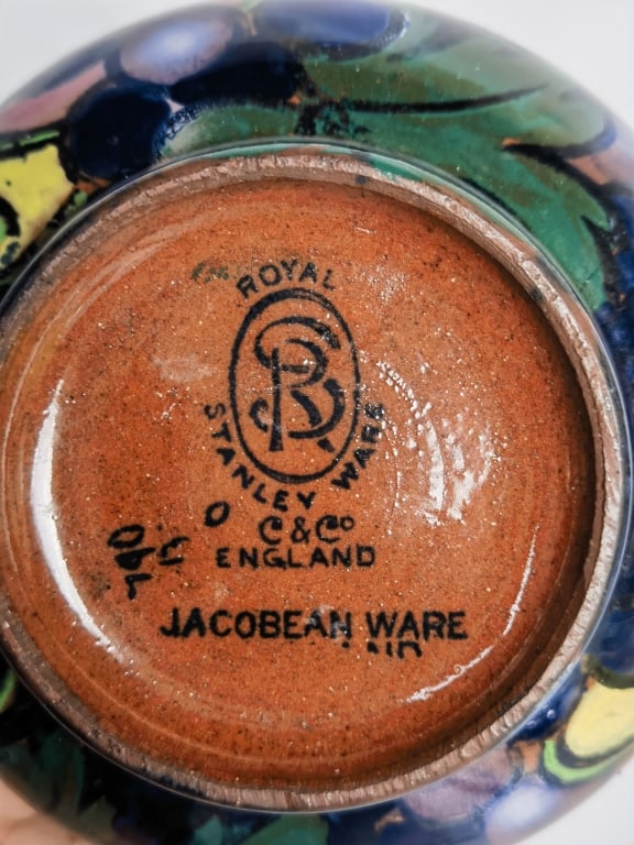 Royal Stanly Jacobean Ware Grape Vine Vase - 5