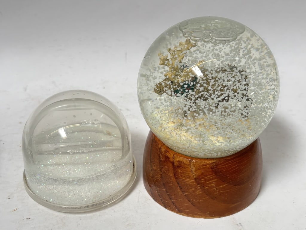 (2) Vintage Snow Globes - 3