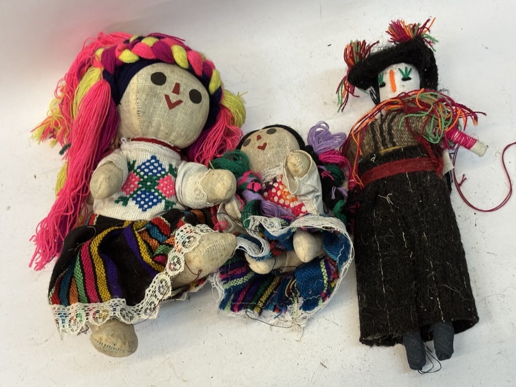 Group of Vintage Dolls: Group of Vintage Dolls, 10.5in