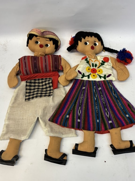 (2) Vintage Guatamalan Wall Dolls: (2) Vintage Guatamalan Wall Dolls, 23.5in