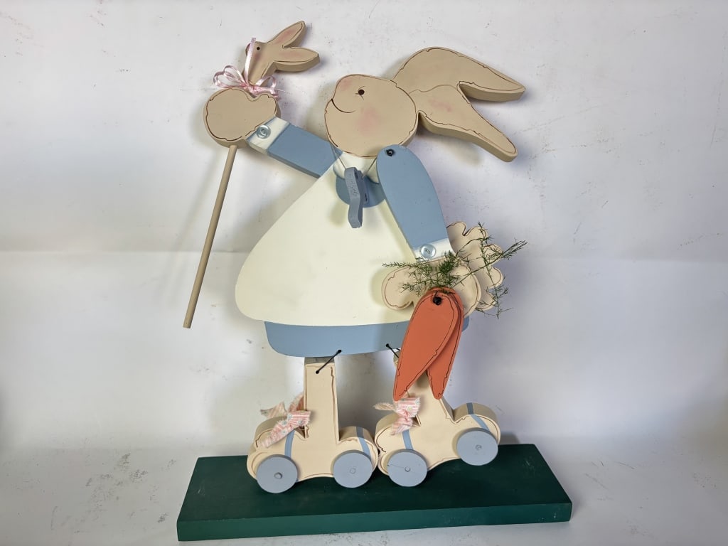 Large Vintage Wood Carved Bunny: Large Vintage Wood Carved Bunny, 16in by 13in