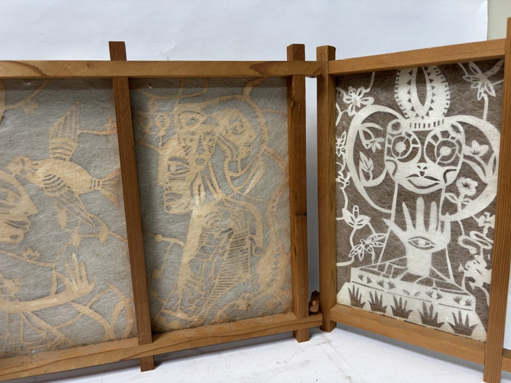 Vintage Paper Art Table Screen - 3