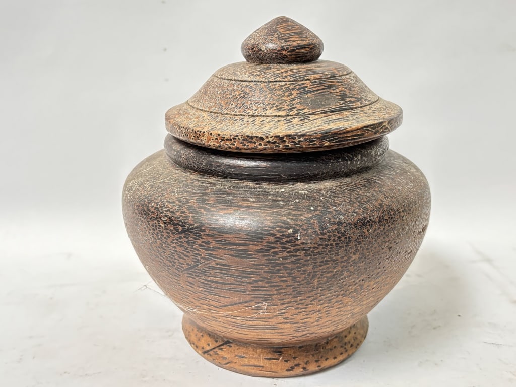 Vintage Wood Carved Jar: Vintage Wood Carved Jar, 7in