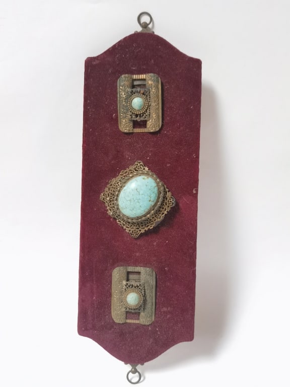 Vintage Holland Made Brass Decor on Velvet Plaque: Vintage Holland Made Brass Decor with Turquoise Inlay on Velvet Plaque, 12in