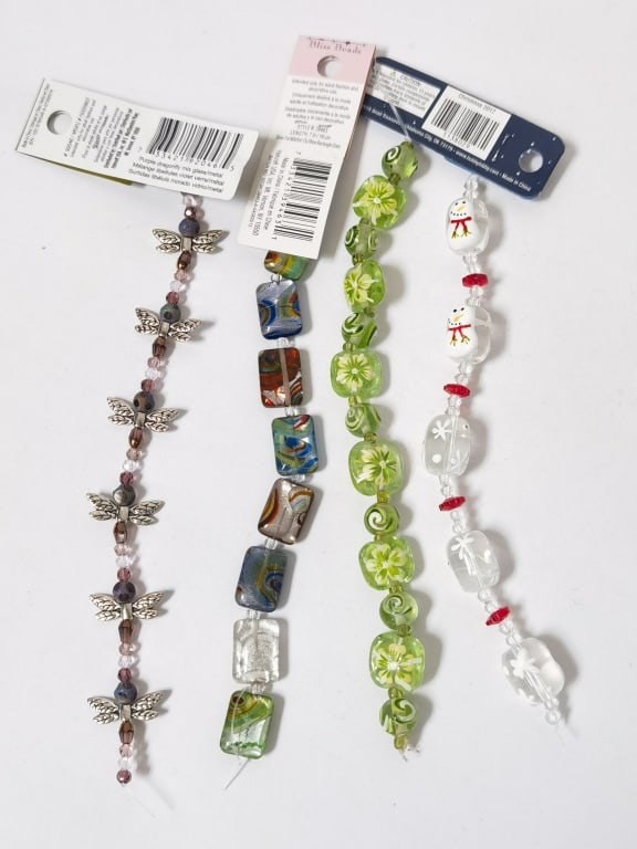 Group of Costume Jewelry Beads (1 of 3)