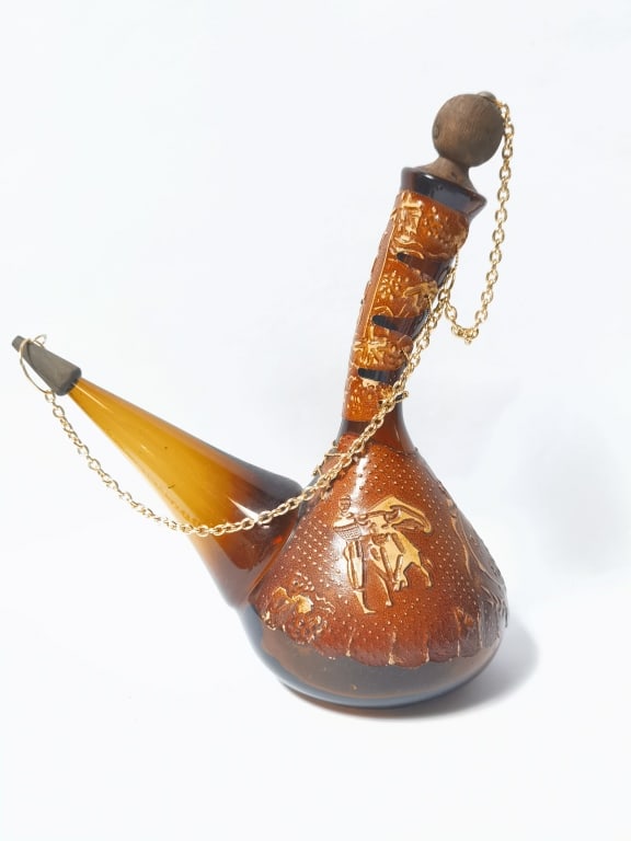 Vintage Spanish Amber Glass Porron Decanter with L: Vintage Spanish Amber Glass Porron Decanter with Leather Cover, 12in