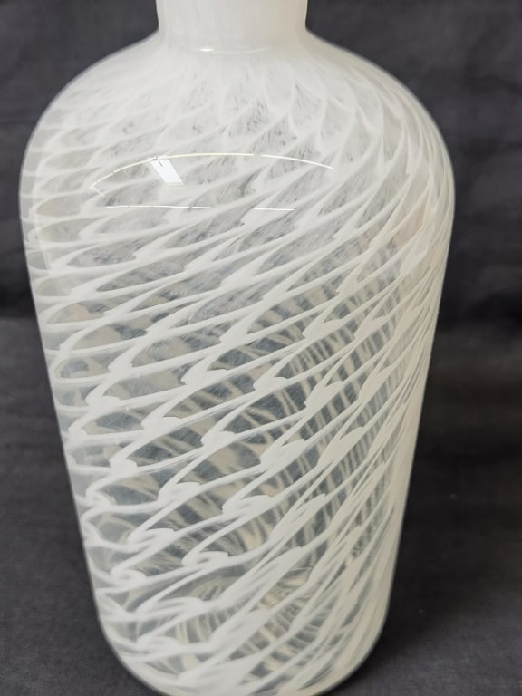 2001 Signed White Pulled Pattern Glass Vase - 3
