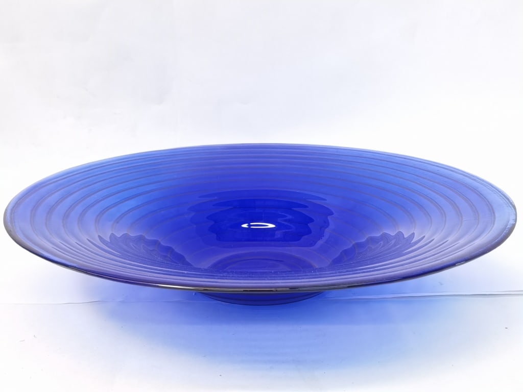 Vintage Large Bormioli Rocco Italy Sapphire Servil: Vintage Large Bormioli Rocco Italy Sapphire Serving Bowl, 18.75in by 3.5in