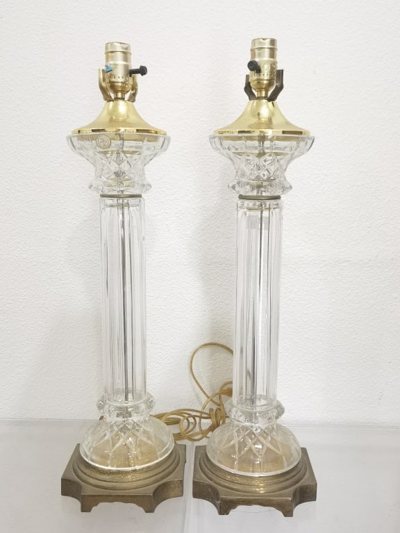 Pr. of Crystal Clear Poland Crystal Column Table L (1 of 4)