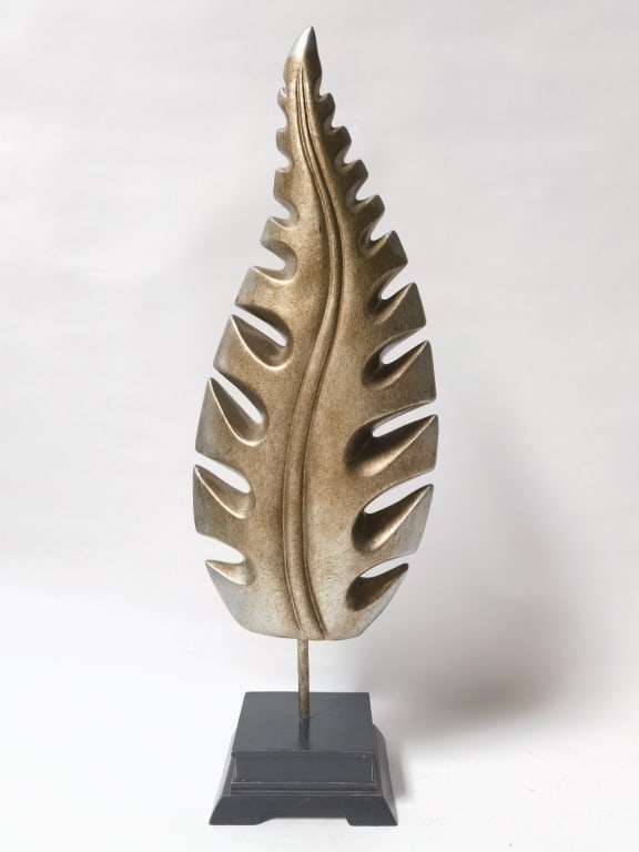 Leaf Table Decor: Leaf Table Decor, 20.5in