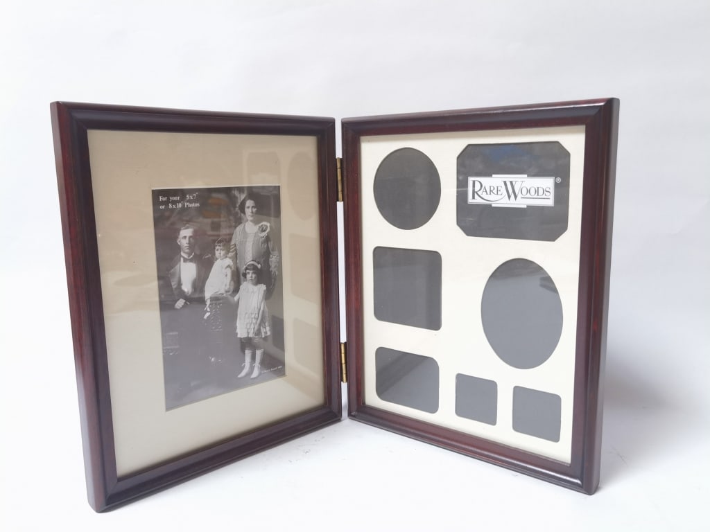RareWoods Photo Frame: RareWoods Photo Frame, 11in by 9in