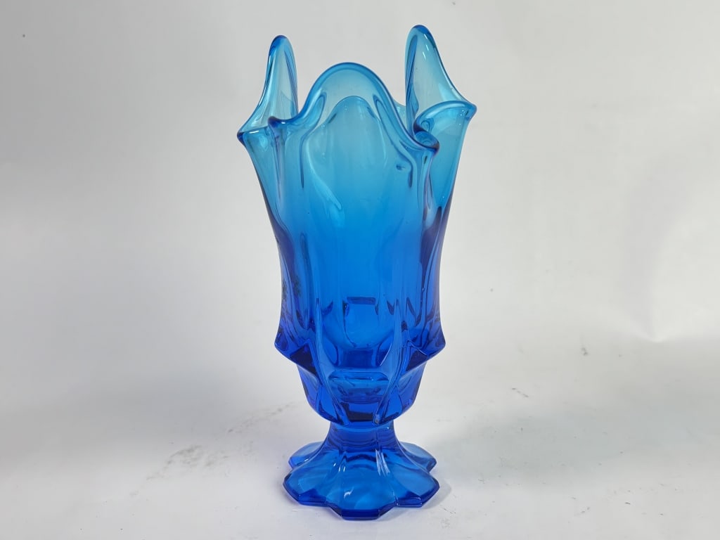Vintage Fenton Valencia Blue Stretched Glass Vase: Vintage Fenton Valencia Blue Stretched Glass Vase, 7.25in
