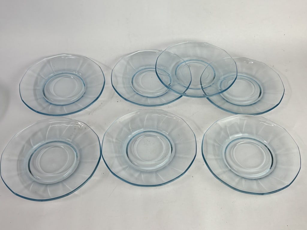 (7) Vintage Fostoria Azure Blue Glass Fairfax Plat: (7) Vintage Fostoria Azure Blue Glass Fairfax Plates, 5.75in